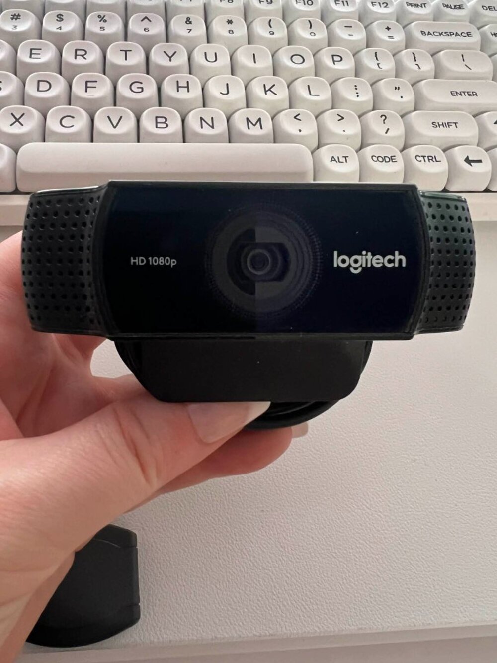 Logitech C922x HD Pro PC Webcam - Privacy Shutter Included